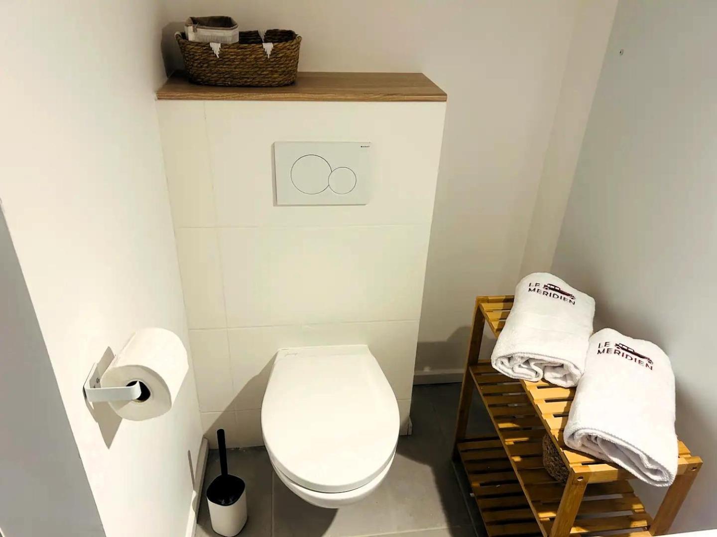 Loft Dyane - Le Meridien #Parking #Lave-Linge #Clim #Netflix Charbonnieres-les-Bains Luaran gambar