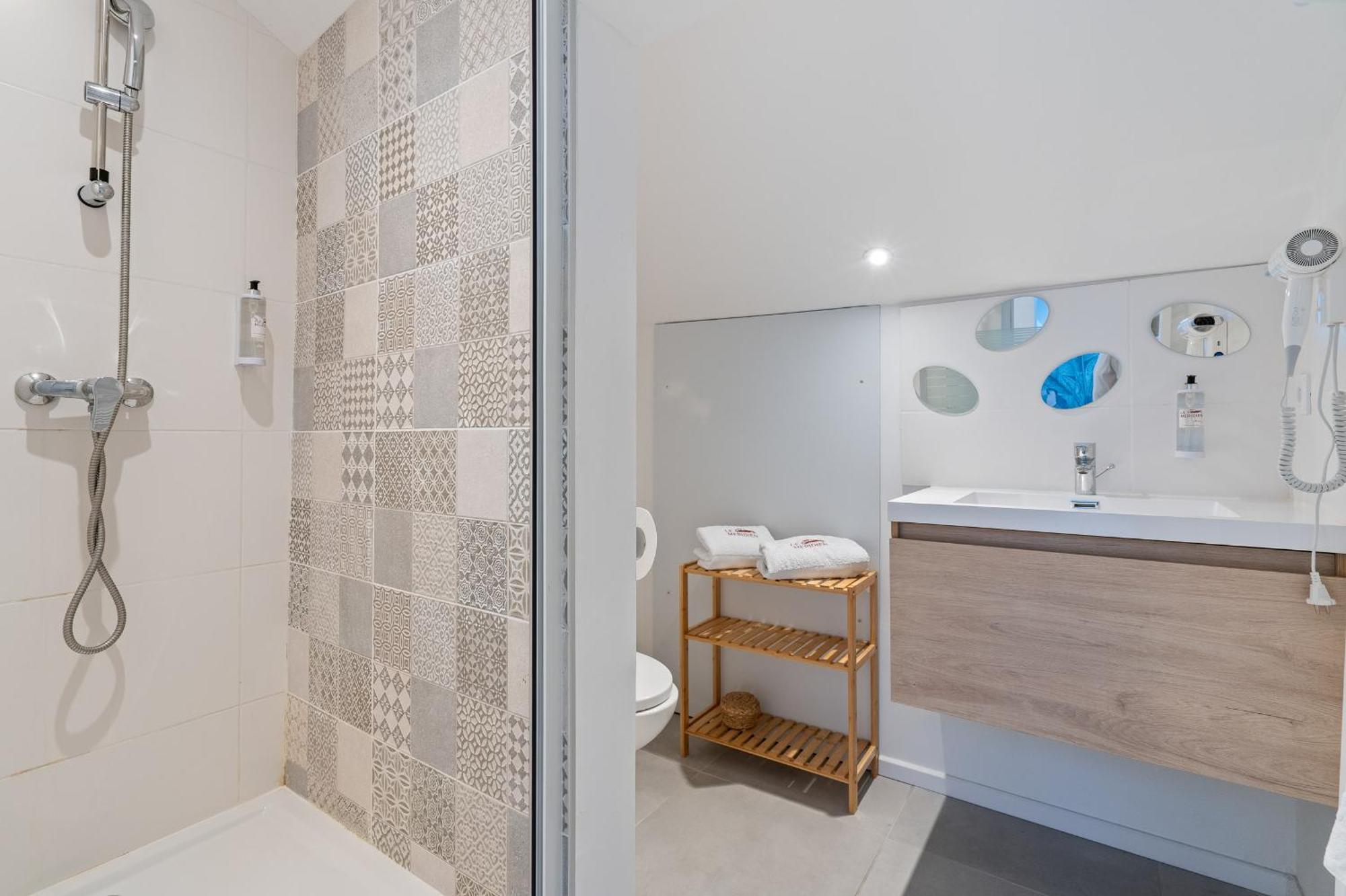 Loft Dyane - Le Meridien #Parking #Lave-Linge #Clim #Netflix Charbonnieres-les-Bains Luaran gambar